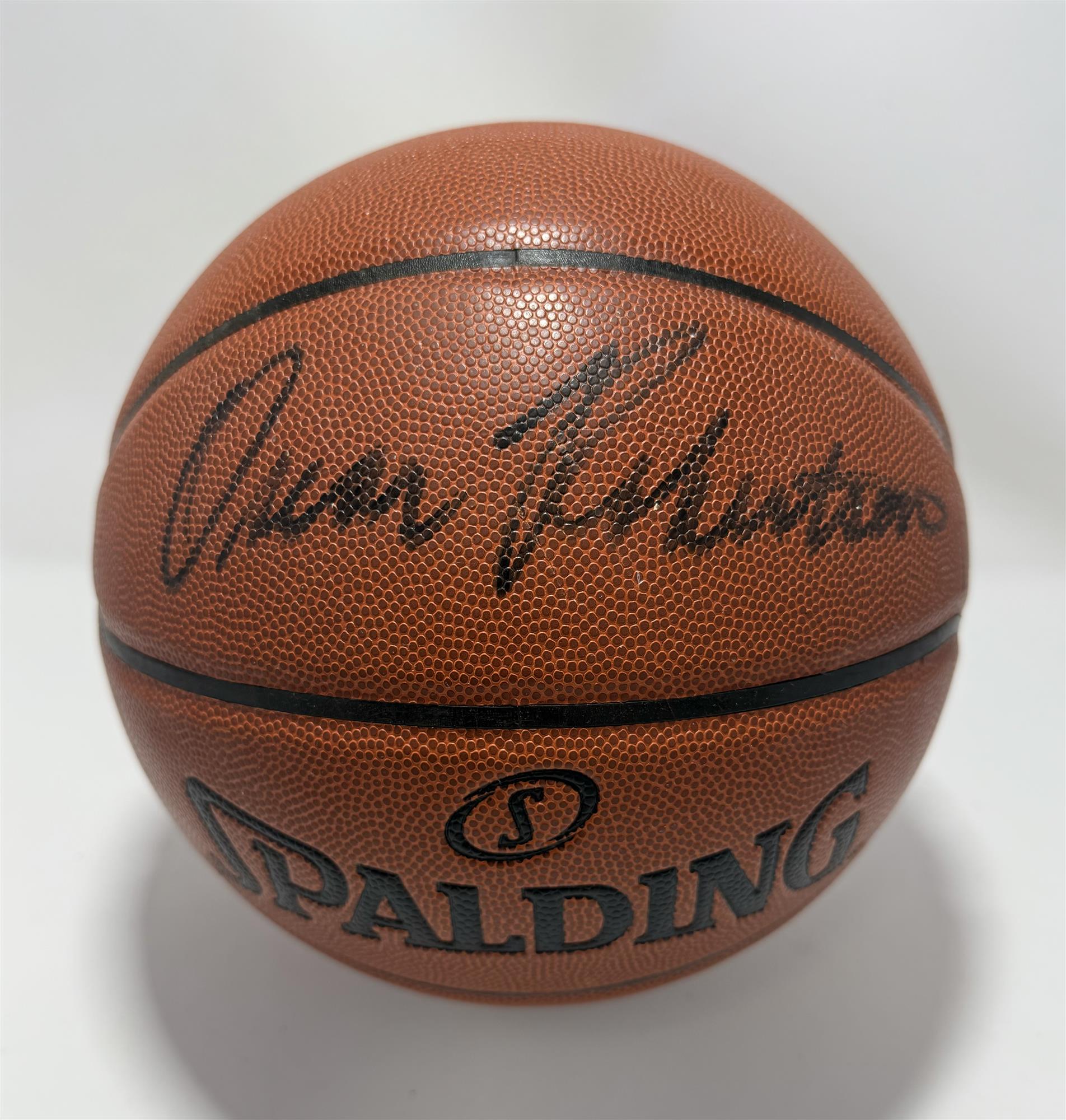 OSCAR ROBERTSON SIGNED REPLICA SPALDING BASKETBALL - JSA