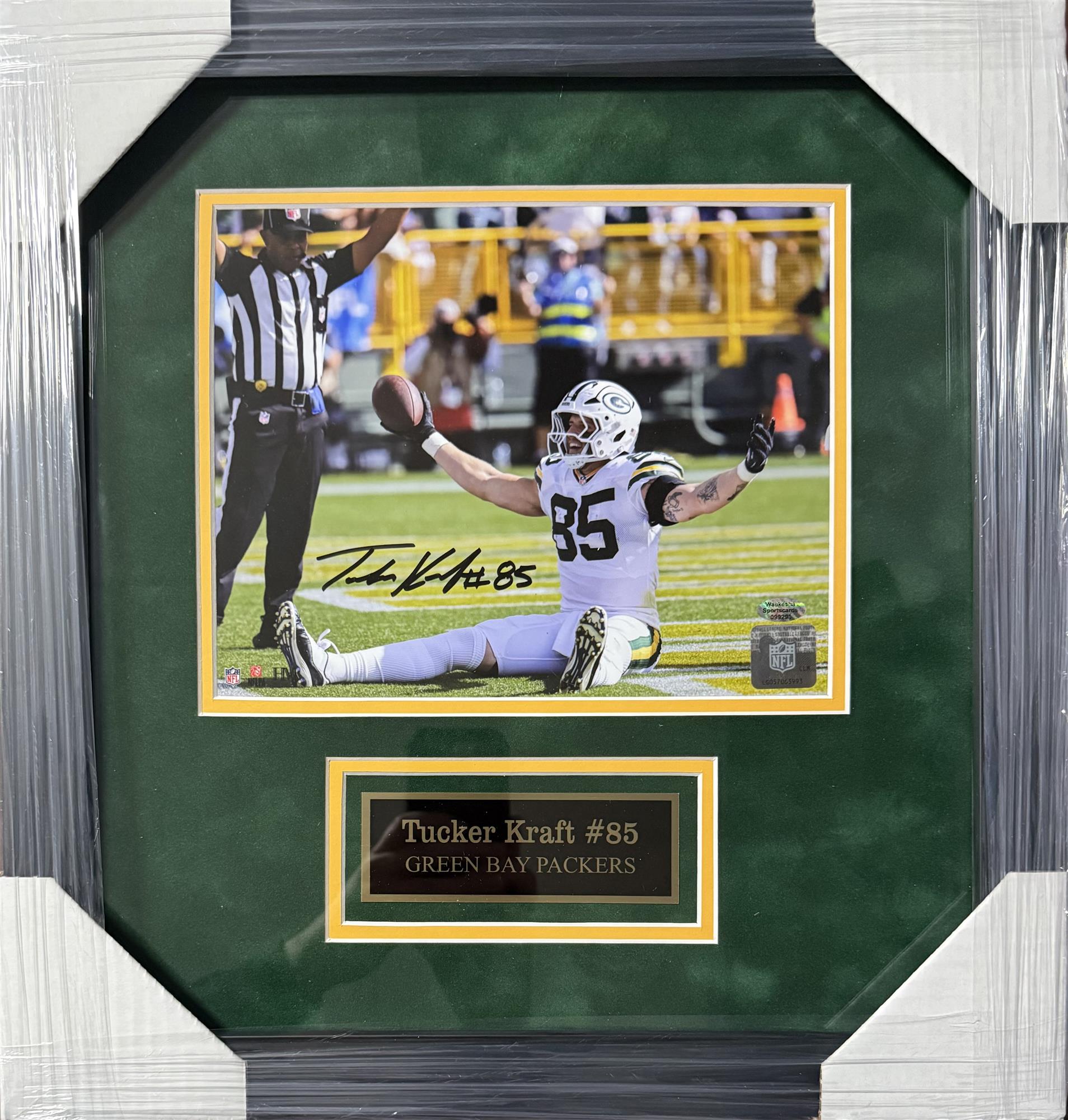 TUCKER KRAFT FRAMED SIGNED PACKERS 8X10 PHOTO #6