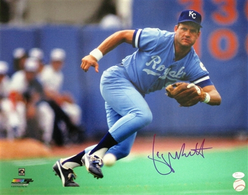 GEORGE BRETT SIGNED ROYALS 16X20 PHOTO #1 - JSA