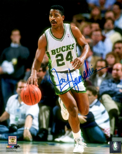 JAY HUMPHRIES SIGNED 16X20 MILW BUCKS PHOTO #1