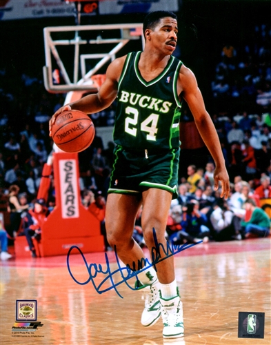 JAY HUMPHRIES SIGNED 8X10 MILW BUCKS PHOTO #2