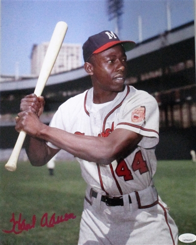 HANK AARON SIGNED BRAVES 11X14 PHOTO #21 - JSA