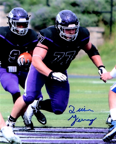 QUINN MEINERZ SIGNED UW-WHITEWATER 8X10 PHOTO #1 - BRONCOS