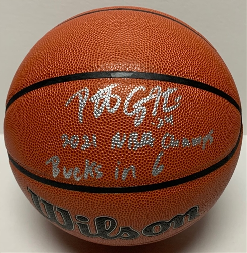 PAT CONNAUGHTON SIGNED FULL SIZE WILSON REPLICA I/O BASKETBALL W/ SCRIPTS - JSA