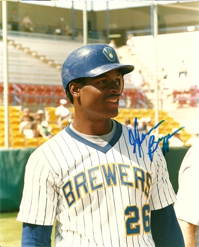 GLENN BRAGGS SIGNED 8X10 BREWERS PHOTO #1