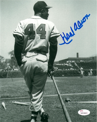 HENRY HANK AARON SIGNED 8X10 MILW. BRAVES PHOTO #1 - JSA